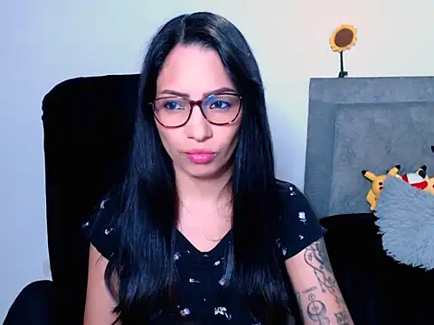 diana  34 online show from 6, 3, 2026