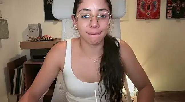 adriana  sosa  online show from 28, 1, 2025