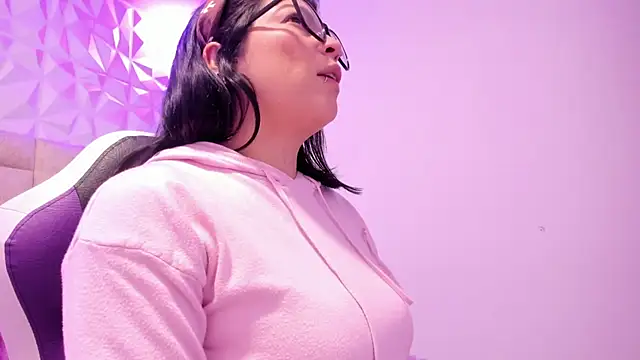 PauletteJ online show from 9, 2, 2026