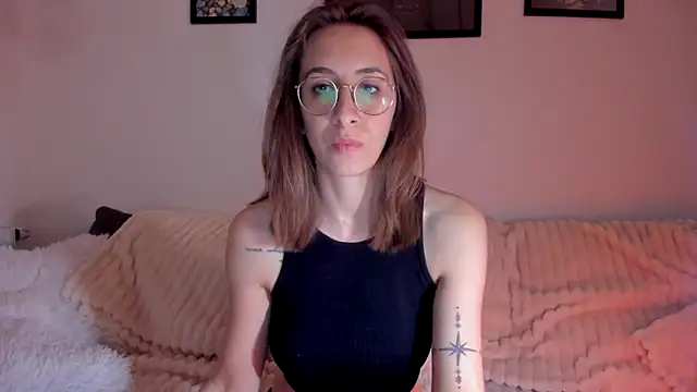 DesireMore90 online show from 19, 3, 2026