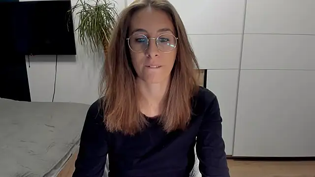DesireMore90 online show from 14, 6, 2026