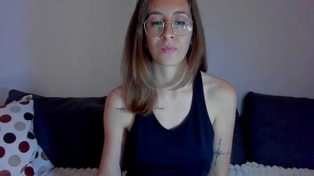 DesireMore90 online show from 17, 6, 2026