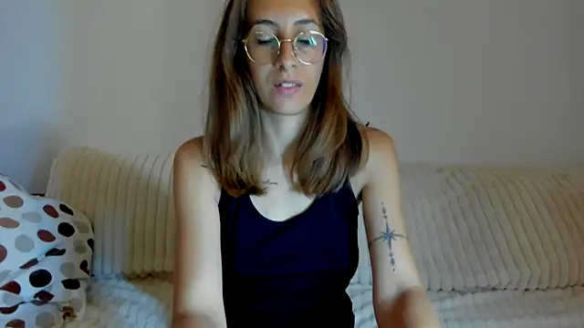 DesireMore90 online show from 17, 7, 2026