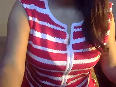 Snapshot of Lusty_Wife1 chatting on 25, 12, 2024 Lusty Wife1 online show from 25, 12, 2024