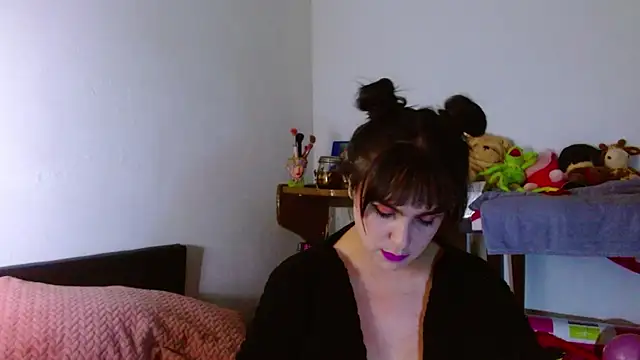 Snapshot of collette_beaufoy_ chatting on 17, 6, 2026 collette beaufoy online show from 17, 6, 2026