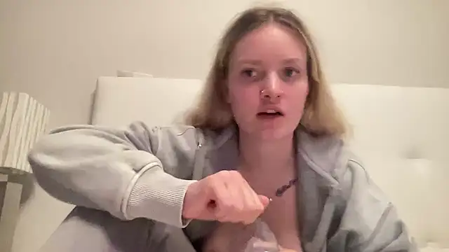 mariemelissah online show from 26, 1, 2025