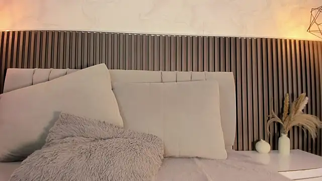 SHANONCLARK online show from 14, 11, 2025