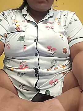 flamingoss online show from 4, 11, 2025