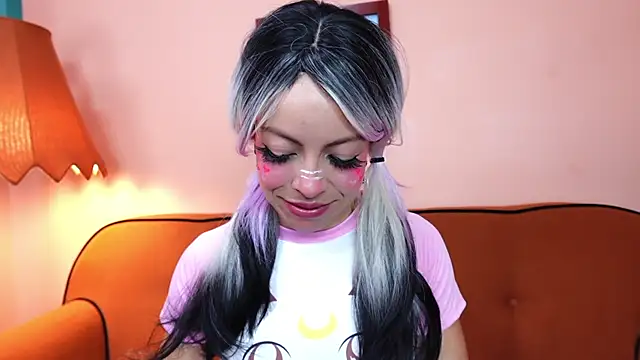 miss canndy online show from 7, 3, 2026