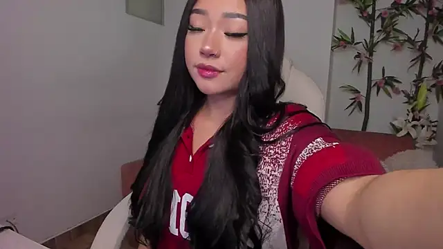 Lulu Sakura  online show from 21, 11, 2025