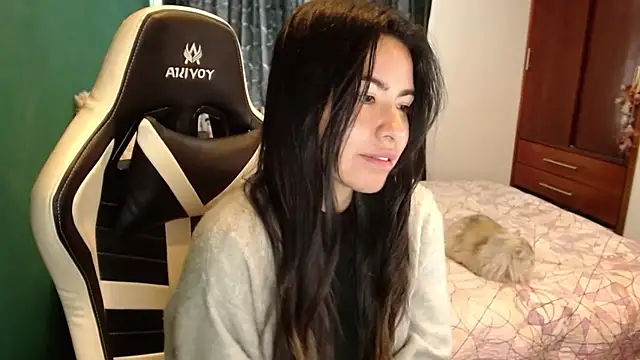 alice middlee online show from 21, 7, 2026