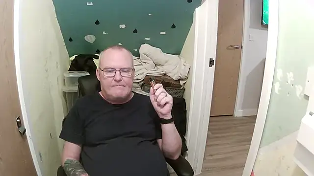 FriendlyDave online show from 1, 2, 2025