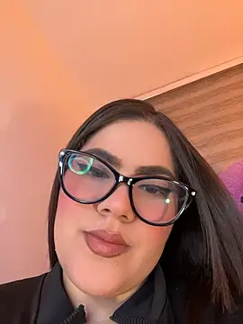 Snapshot of Valenhill@xh chatting on 14, 7, 2026 Valenhillxh online show from 14, 7, 2026