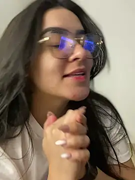 Lia flowers online show from 21, 1, 2025