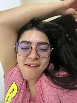 Lia flowers online show from 13, 2, 2025