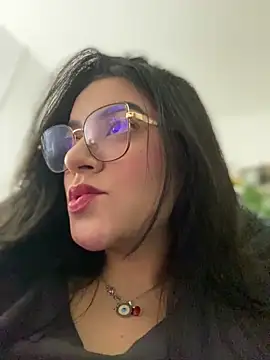 Lia flowers online show from 20, 2, 2025