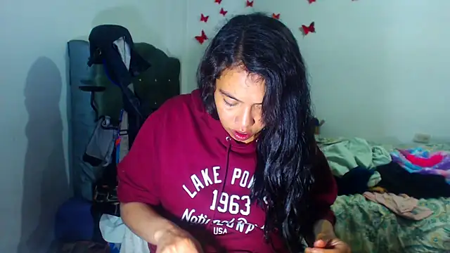 AmaraRoberts420 online show from 29, 11, 2025