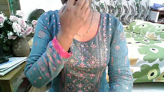 esita 1212 online show from 23, 2, 2025