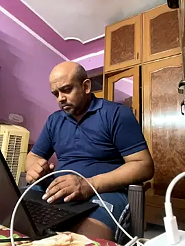 Dick 6inches online show from 1, 11, 2025