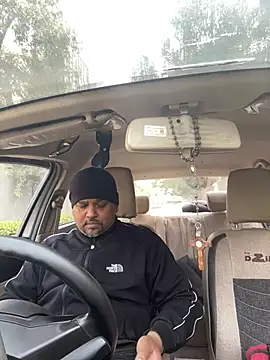 Dick 6inches online show from 19, 1, 2026