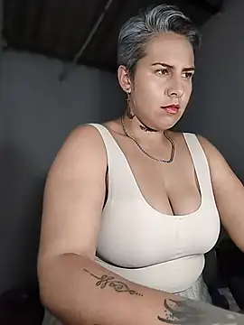 Snapshot of Yessi_rousse chatting on 28, 5, 2026 Yessi rousse online show from 28, 5, 2026