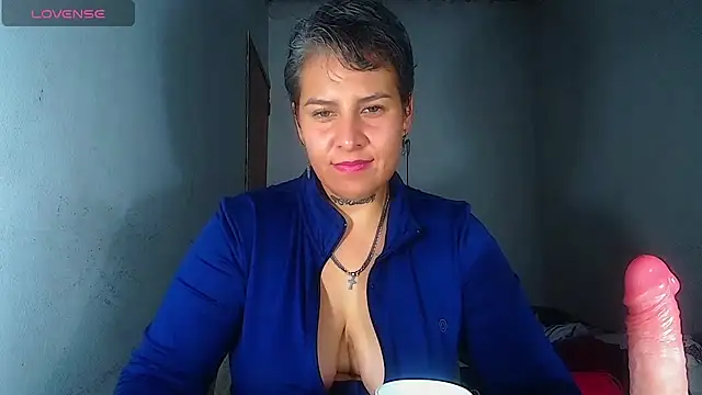 Yessi rousse online show from 12, 7, 2026