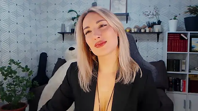 MillaXQueen online show from 26, 2, 2026