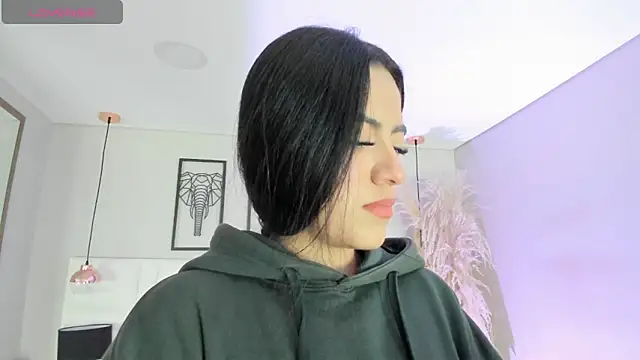 Rebeca jones online show from 5, 11, 2025