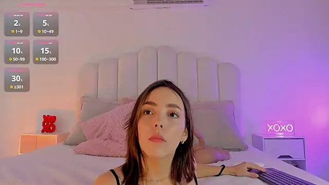 Ashleyy piink online show from 13, 9, 2025