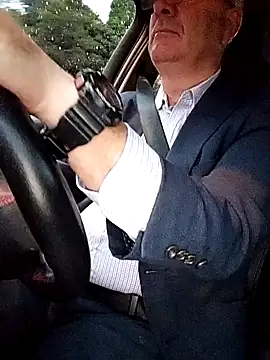 stiffandlubedxh online show from 25, 3, 2026