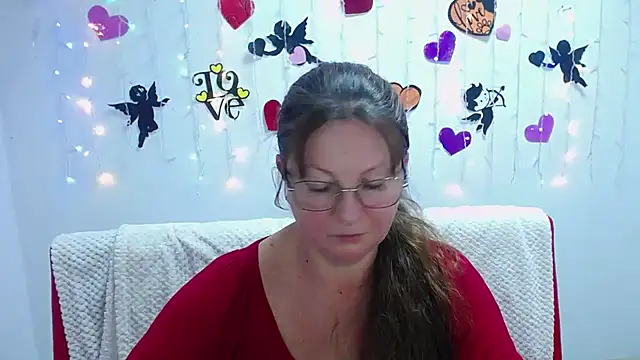 VanessaHotts online show from 30, 1, 2025