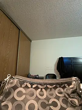 Snapshot of BustiBunny69 chatting on 21, 7, 2026 BustiBunny69 online show from 21, 7, 2026