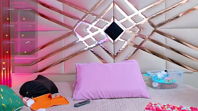 naughty ebonyy online show from 10, 10, 2025