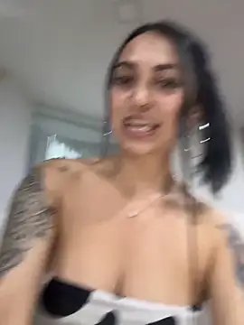 Valery soto  online show from 11, 3, 2026