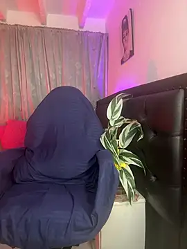 lonely shewolf online show from 4, 4, 2026