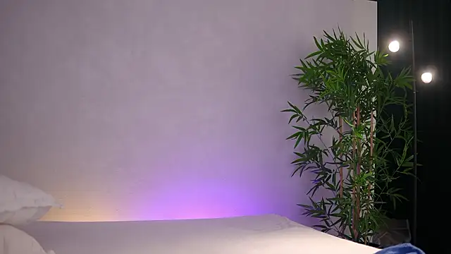 ArtTeasee online show from 9, 3, 2026