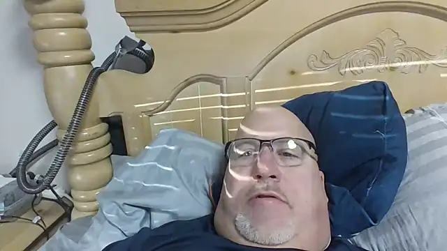 Bigbear0563 online show from 22, 2, 2026