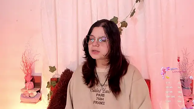 Snapshot of Mey_moon chatting on 13, 3, 2025 Mey moon online show from 13, 3, 2025