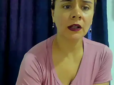 Snapshot of Sami_Hotie1 chatting on 23, 12, 2024 Sami Hotie1 online show from 23, 12, 2024