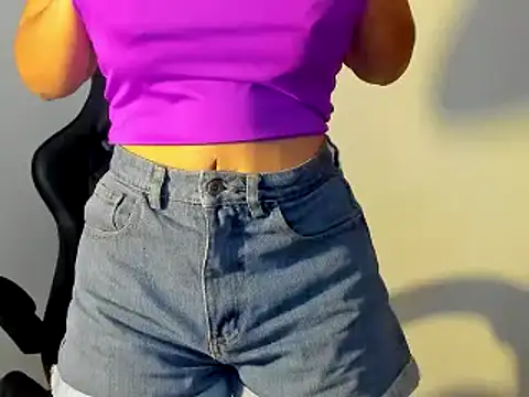 Snapshot of Sami_Hotie1 chatting on 18, 2, 2025 Sami Hotie1 online show from 18, 2, 2025