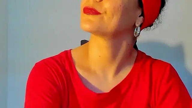 Snapshot of Sami_Hotie1 chatting on 2, 11, 2025 Sami Hotie1 online show from 2, 11, 2025