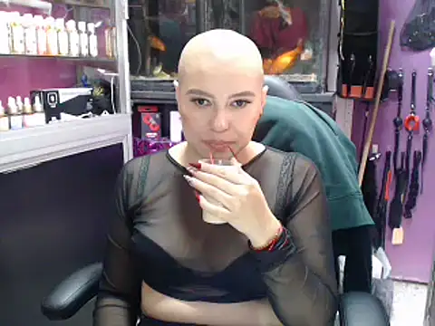 TamySweetness online show from 3, 2, 2025