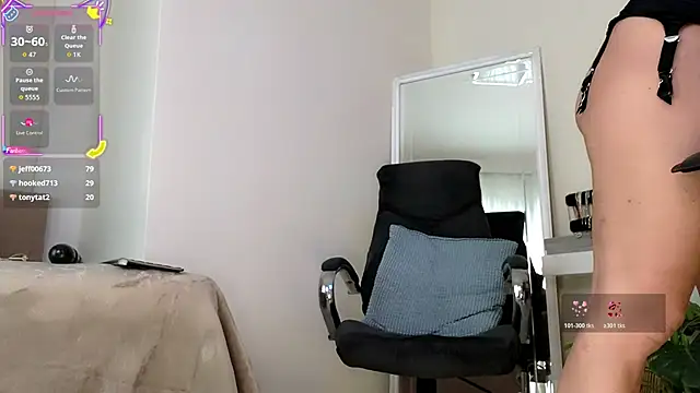 Snapshot of missmiamore chatting on 11, 5, 2026 missmiamore online show from 11, 5, 2026