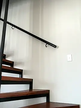 Snapshot of BedroomBullyX5 chatting on 6, 1, 2026 BedroomBullyX5 online show from 6, 1, 2026