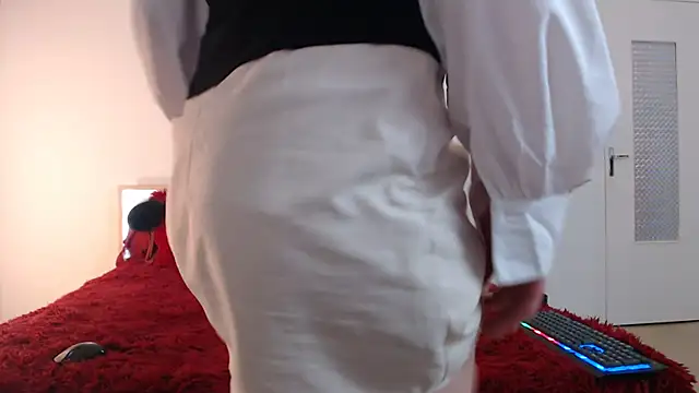 Snapshot of Crystal-dreamt chatting on 6, 1, 2025 Crystal-dreamt online show from 6, 1, 2025