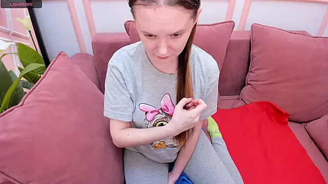 JannaVerdi  online show from 6, 2, 2025