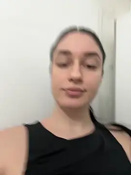 moniqque online show from 4, 10, 2025