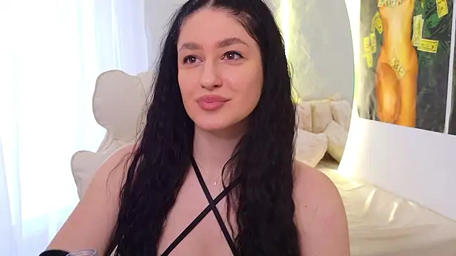 moniqque online show from 21, 3, 2026