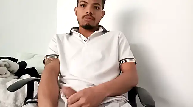 danidiazto2023 online show from 9, 3, 2025