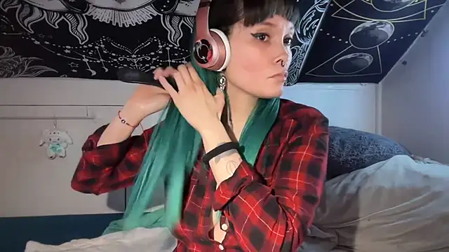 FRRANNKIE online show from 1, 2, 2025